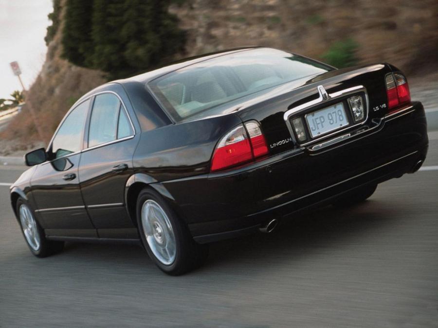  Lincoln LS 2002 года  (фото 4 из 4)